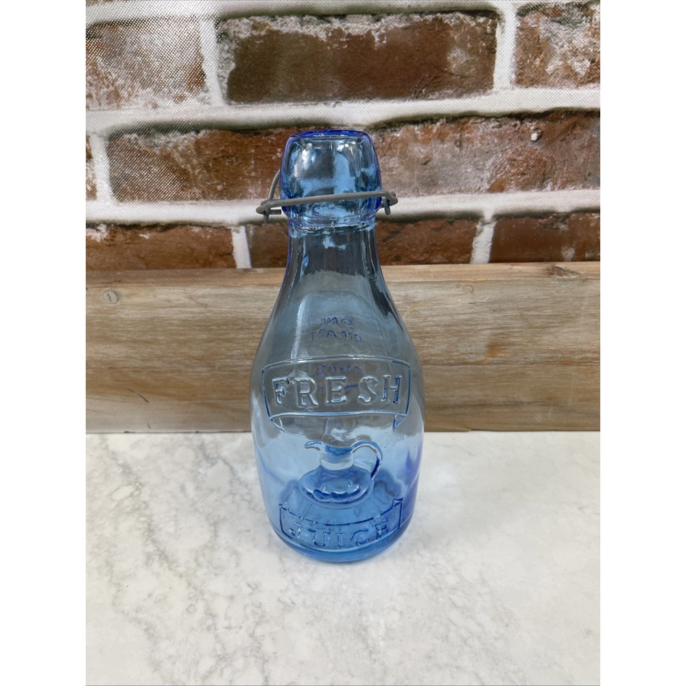 VTG Crownford Giftware Corp 1986 Blue Glass Fresh Juice Bottle Cat 1 Pint Italy